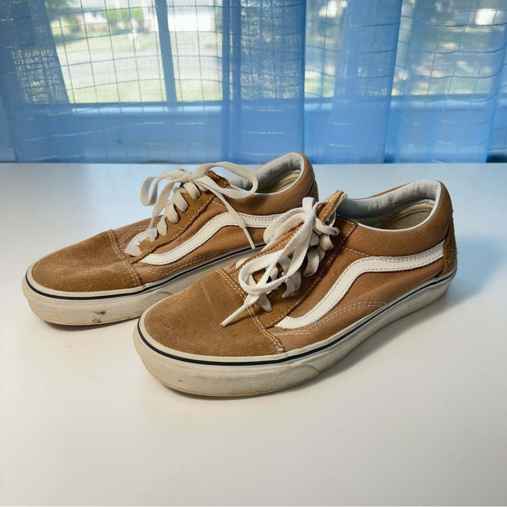 Tan vans unisex w 7.5 m 6